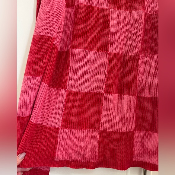 Saturday by Megan Ellaby pink jumper - Picture 2 of 4